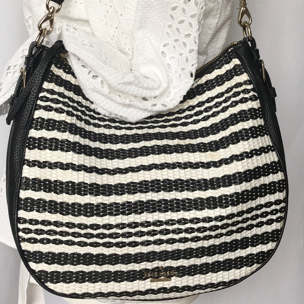 kate spade Cobble Hill Mylie bag in black & white - Picture 4 of 8